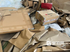 纸箱