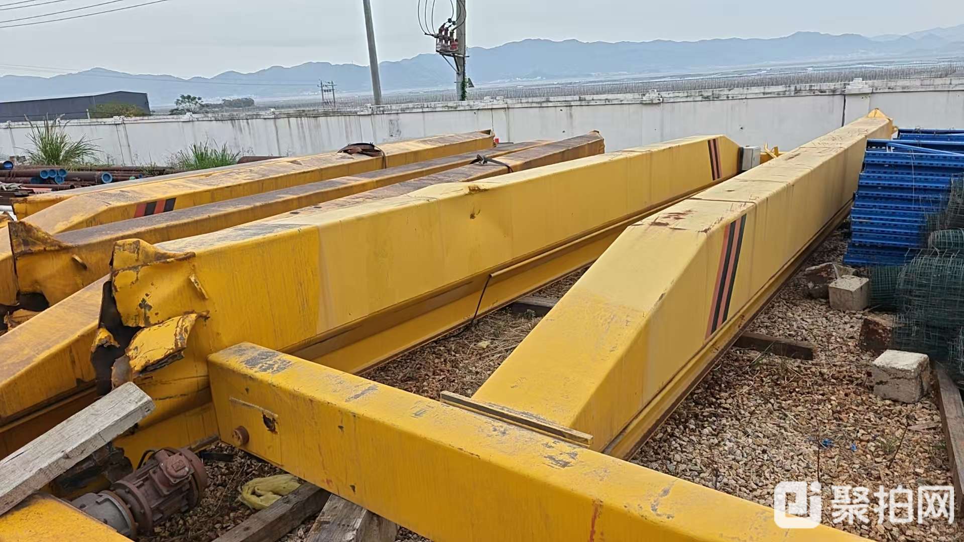 废旧废旧轴流风机、开水炉、行车（桥式起重机）