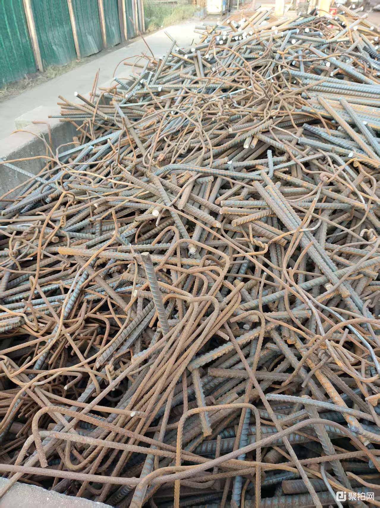 废钢筋