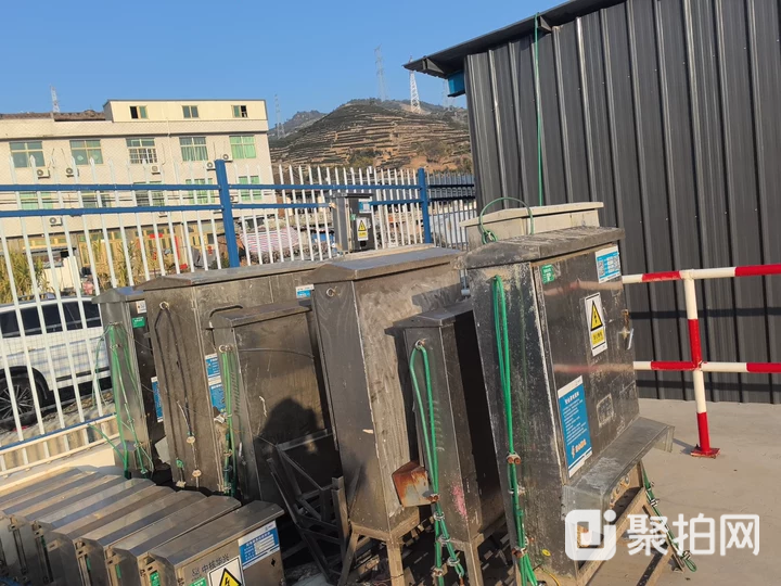 废不锈钢配电柜壳体（一级柜）