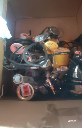 废钢卷尺、废压力表、废卡尺、废电子称、废工机具、 废计量器具等（拉货权）
