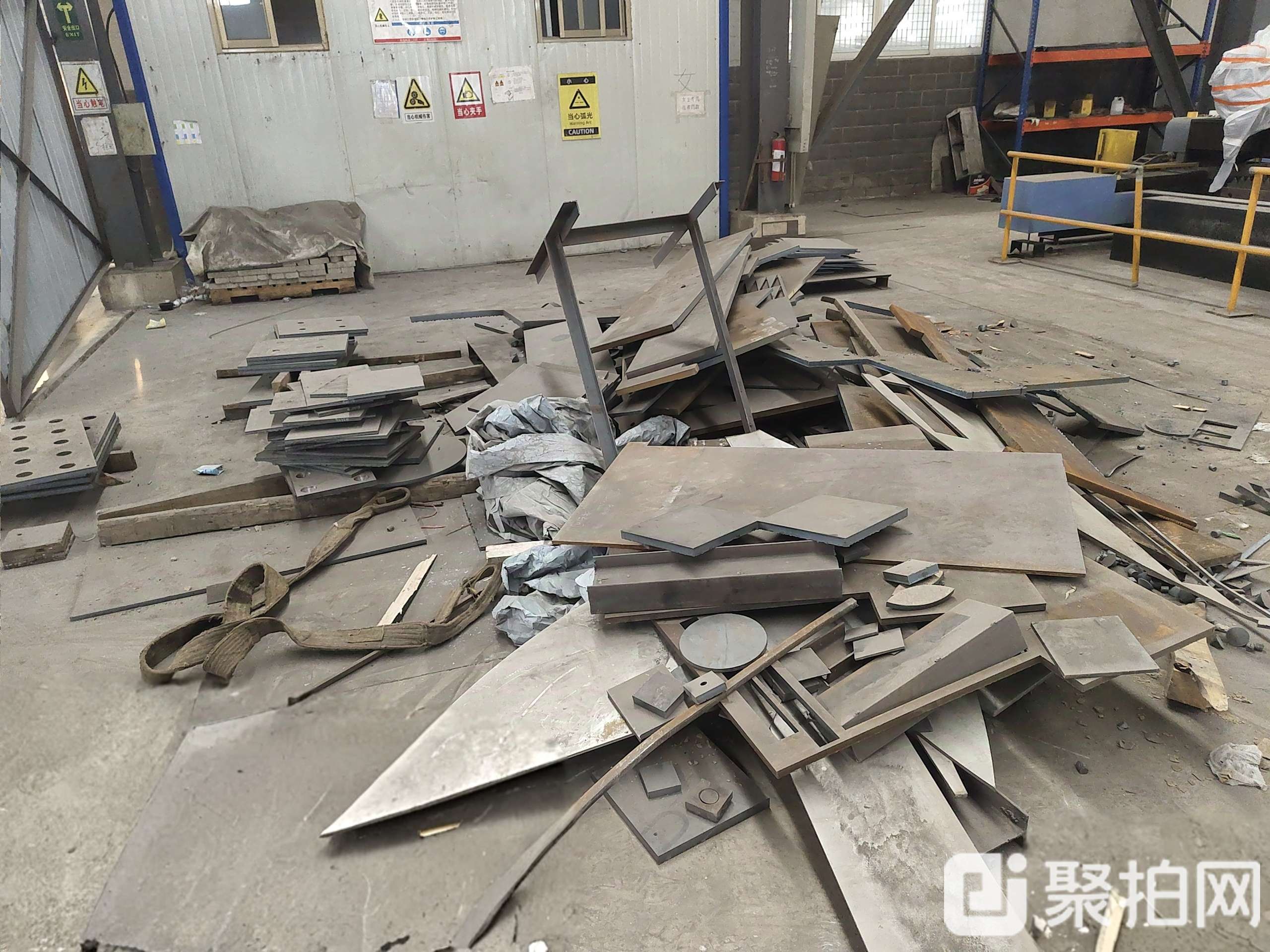 废钢板、型材等边角料等（拉货权）