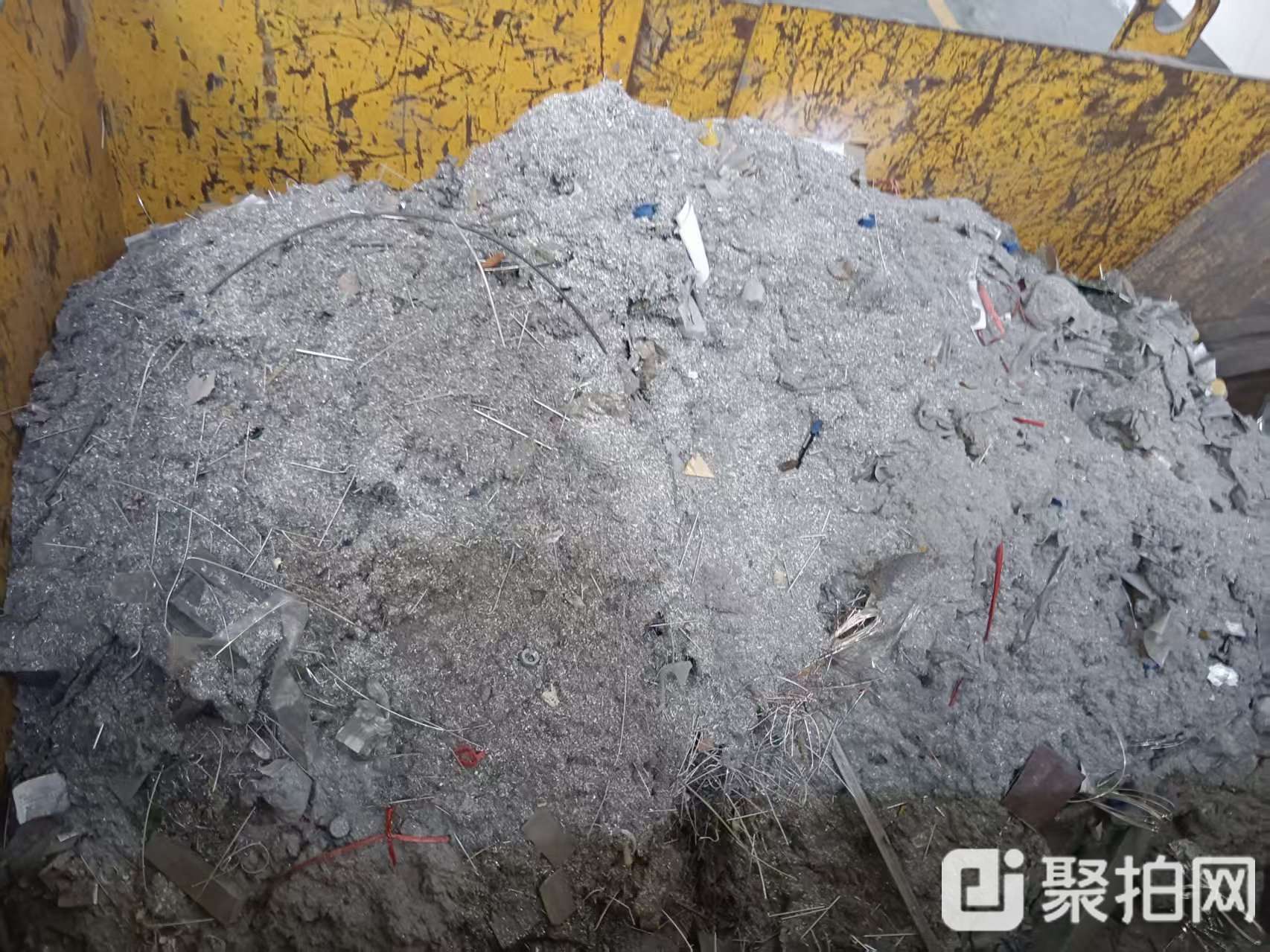 铝灰一批（拉货权10-12月）