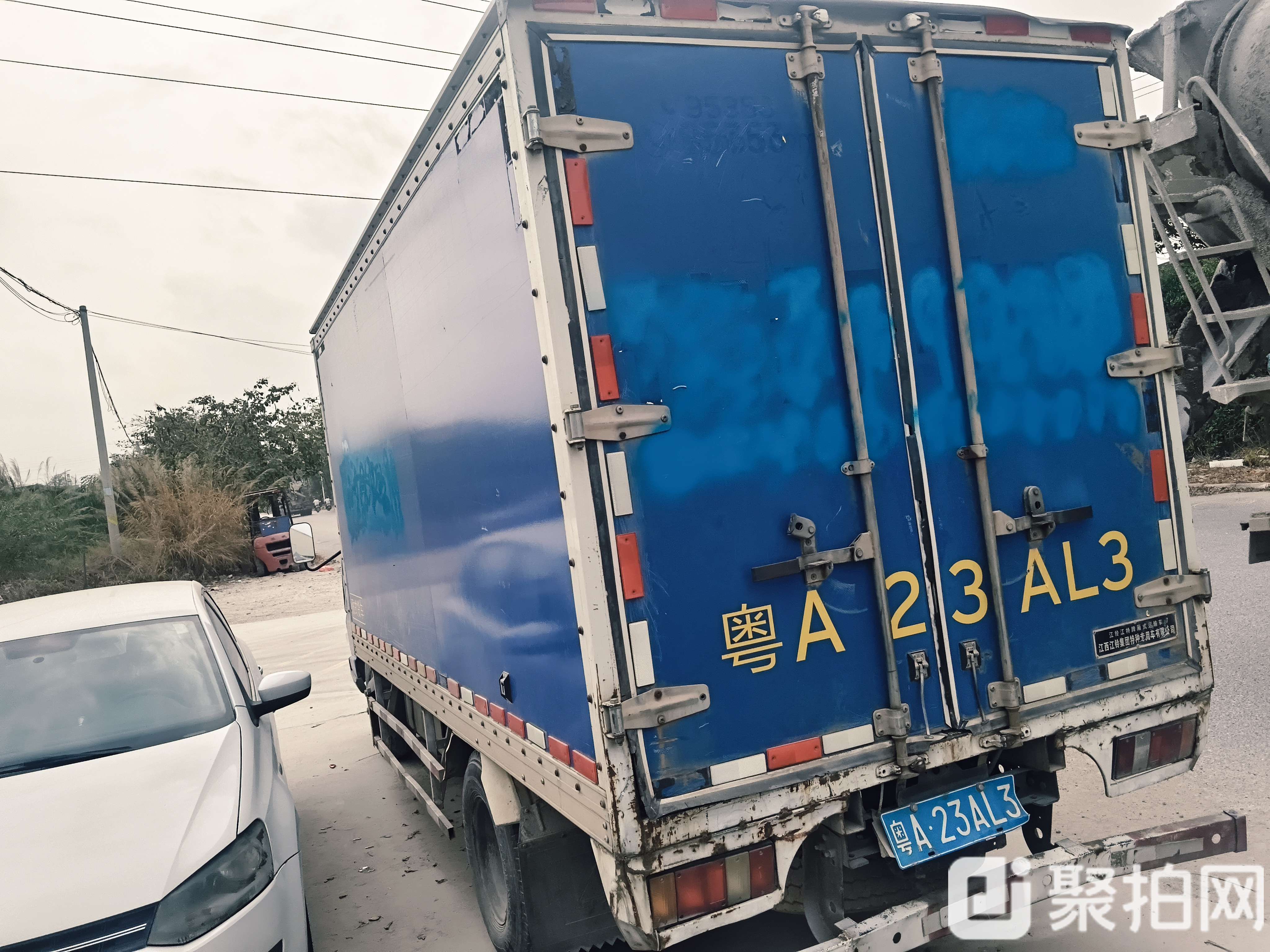 二手车-江铃江特牌4.2米轻型厢式货车1台