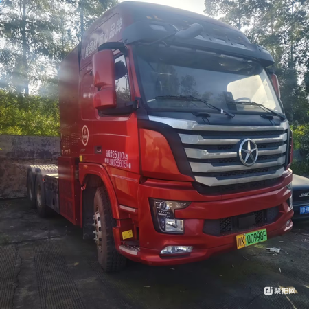 其它-大运牌重型半挂牵引车7辆