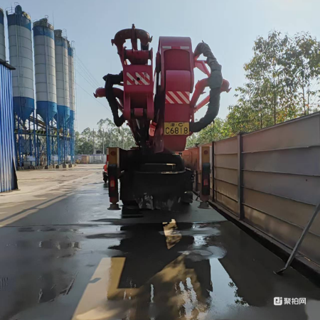 混凝土机械-输送泵车1批