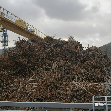 废旧钢材
