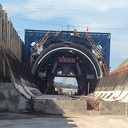 废钢铁-高铁用二衬台车（内外模板）1套