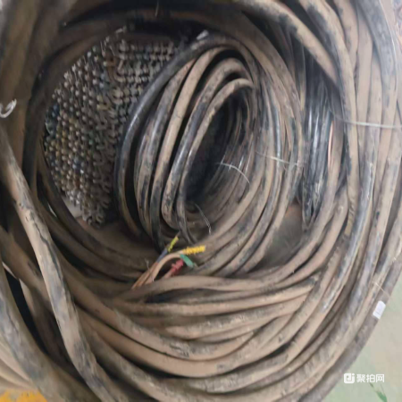 有色金属-废旧电缆线一批，按米处置，含13%税370米