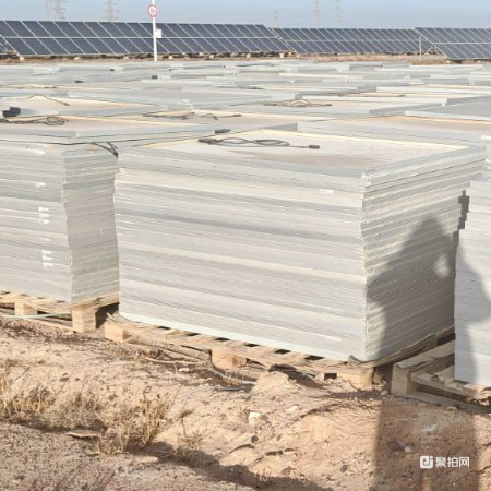 294块废旧光伏组件