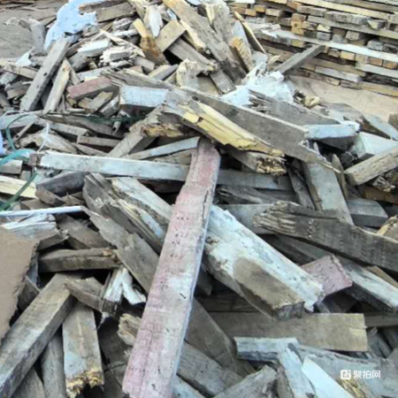废旧木料