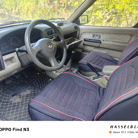 东风牌 ZN5023XXYH2X（贵CDH398）一辆