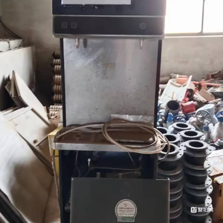 反渗透直饮机两台