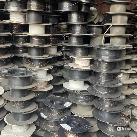 废旧焊丝盘、锌丝盘一批