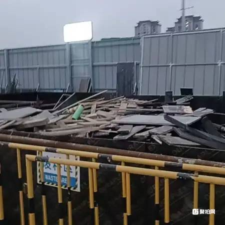 废旧方木竹胶板一批