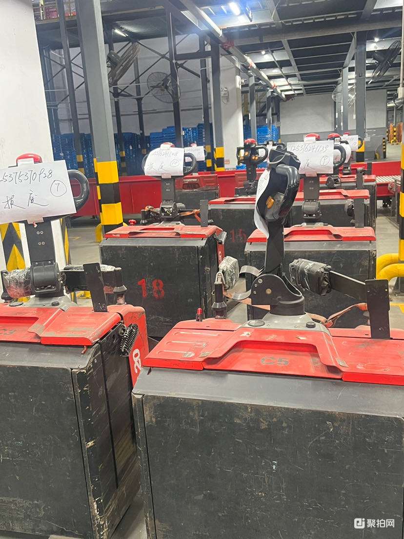 工业运输车辆-全电动堆高车/电动液压搬运车/电动叉车1批