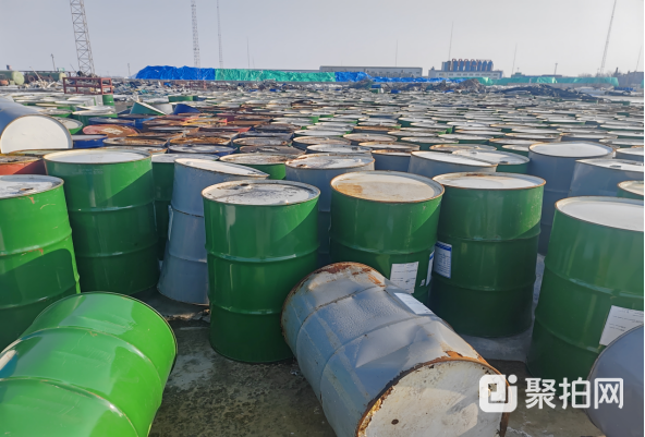 废铁桶(200L)