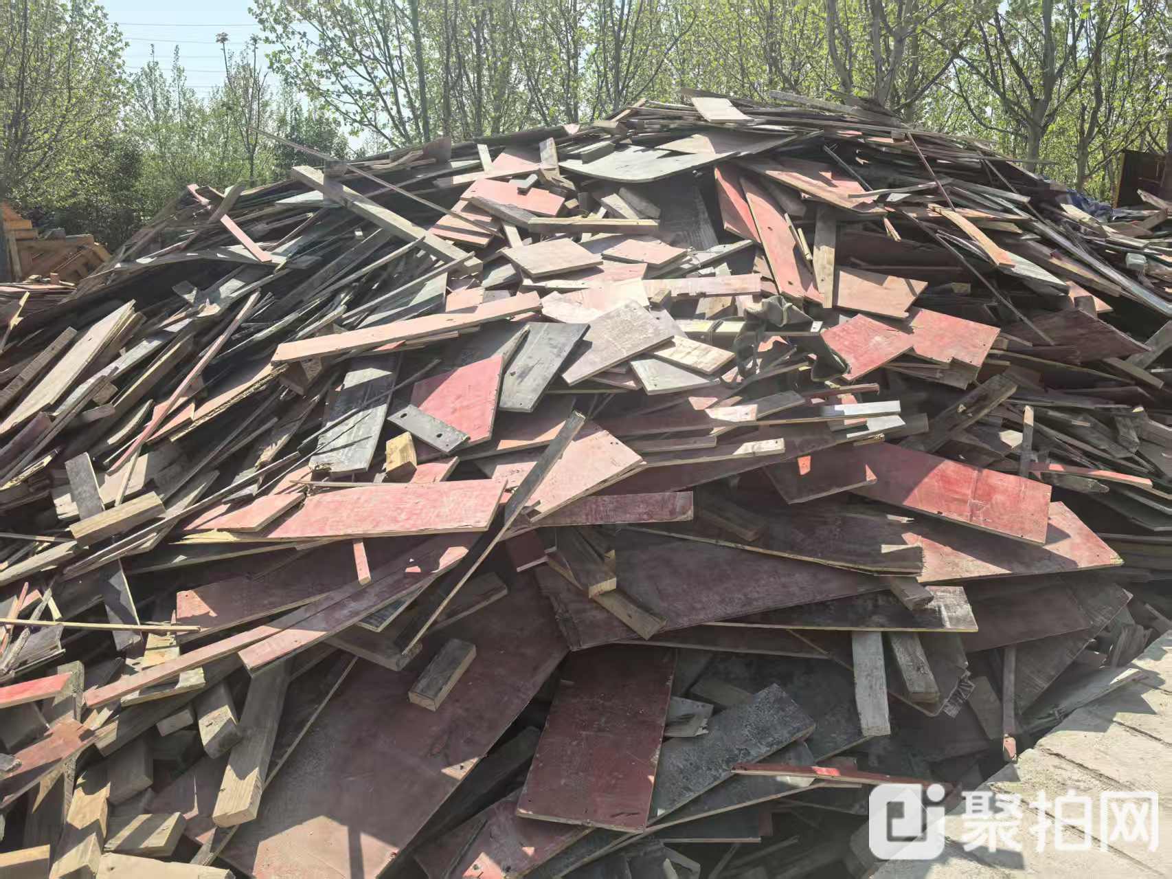 其它-废模板处理40吨