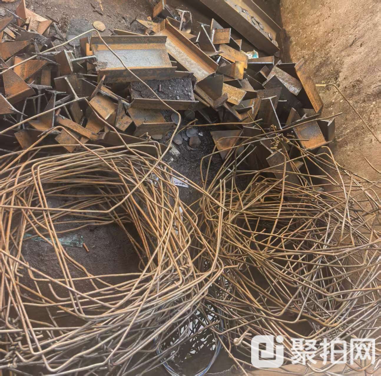 废旧钢材一批（包含：废钢、废铁）