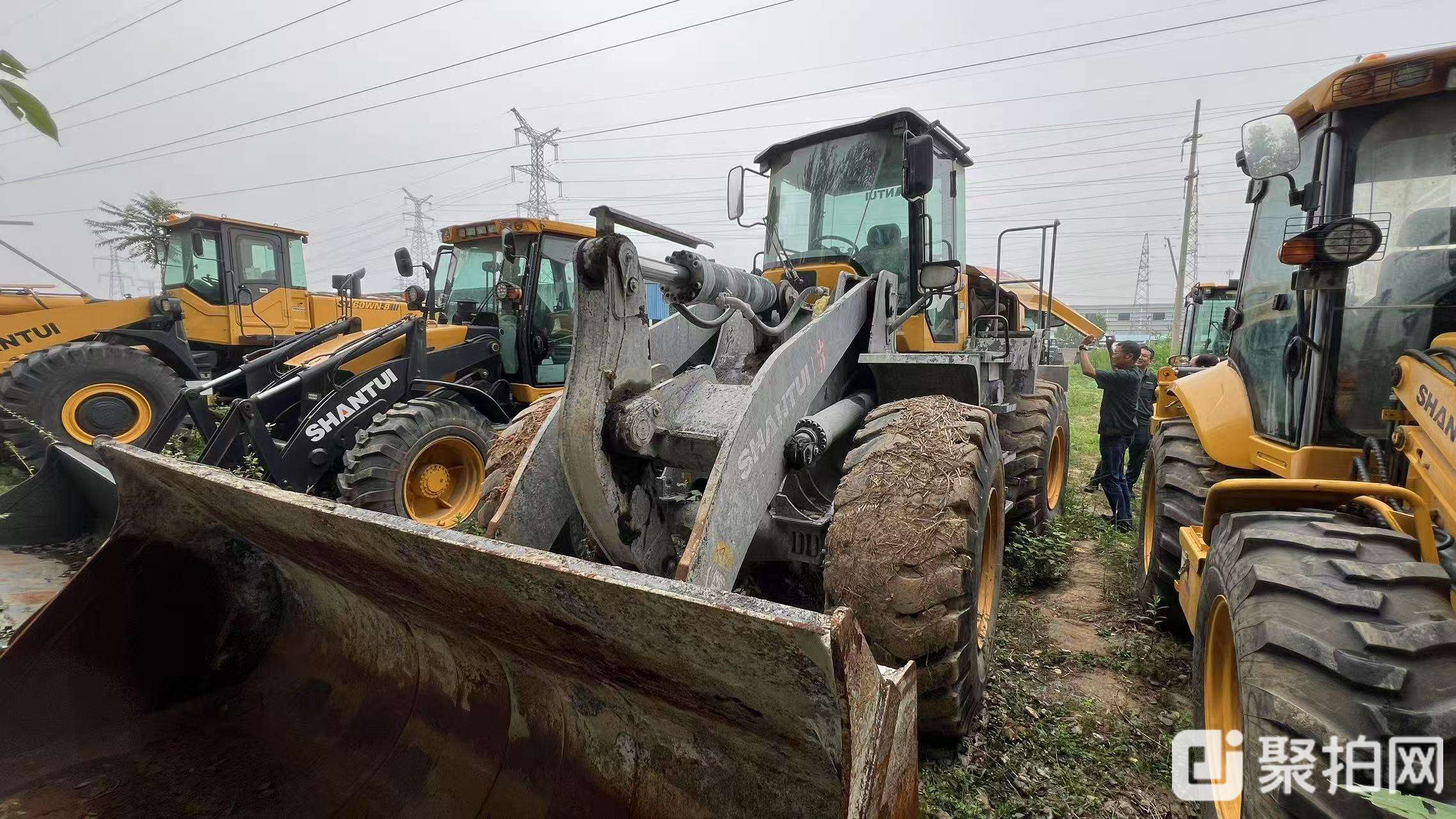 装载机L56-G国四(机号:86SLA56ANPG000101)