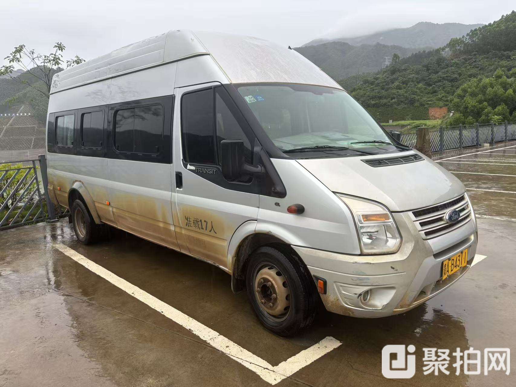 江铃全顺中型客车